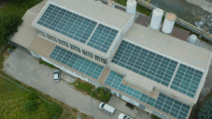Solar power stations are being installed in industrial complexes