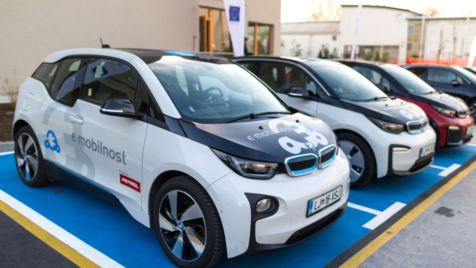 E-Vehicle-as-a-Service