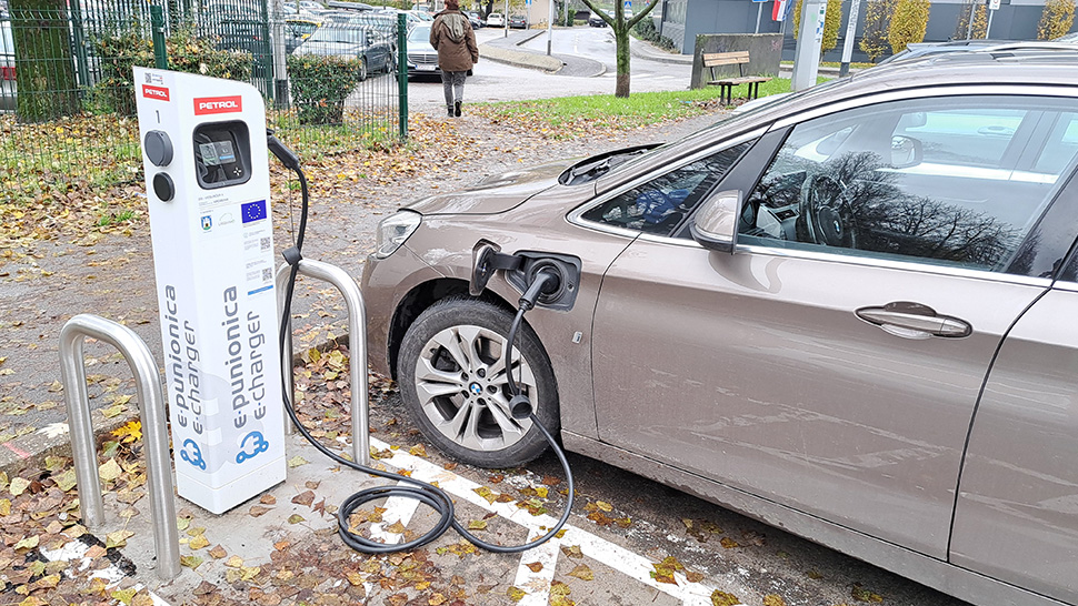 Contributing to the Global Transport Electrification Project