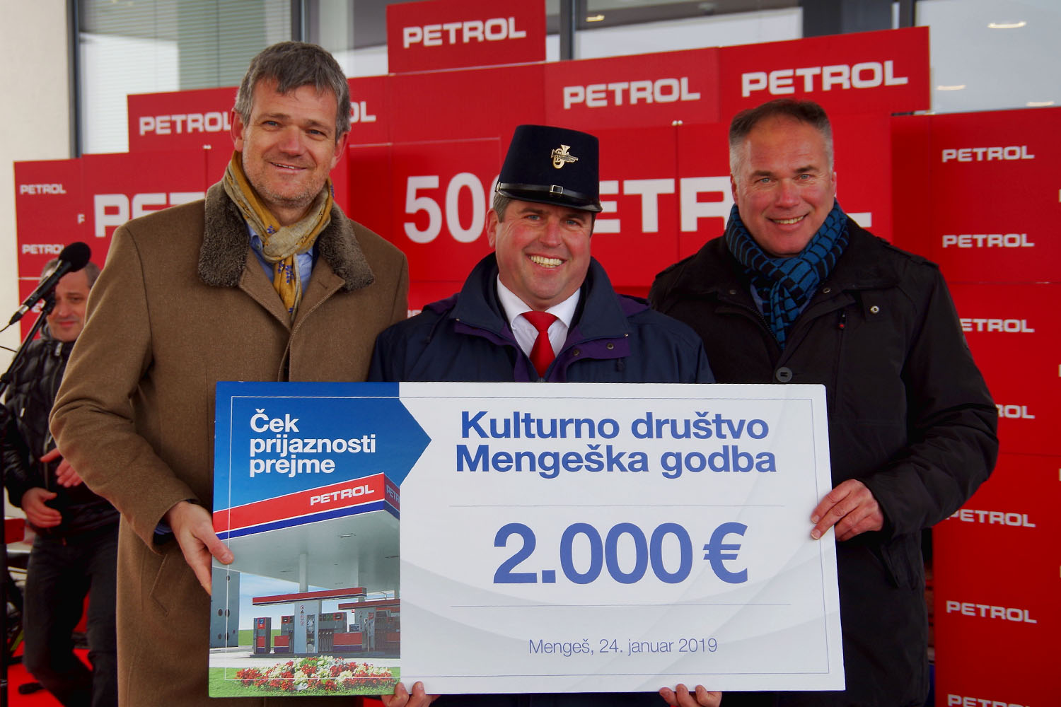 Družba Petrol odprla svoje 500. prodajno mesto