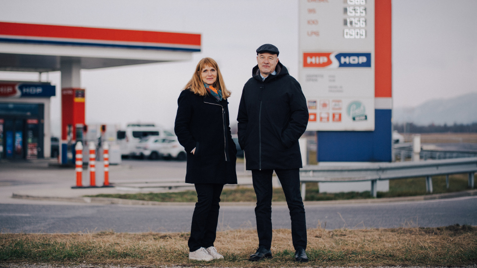 Delo v ekipi, ki skrbi za proizvodnjo energije, energetske rešitve in mobilnost