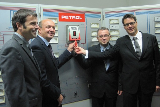 2010 Početak prodaje električne energije